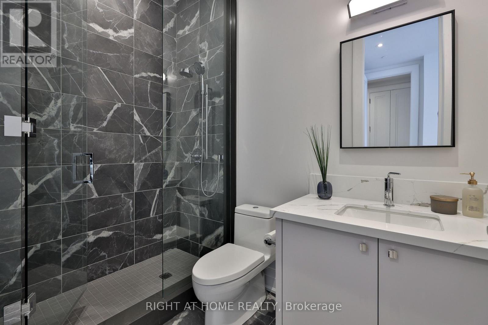 Garden Home 1 - 10 Prince Arthur Avenue, Toronto, Ontario  M5R 1A9 - Photo 26 - C12708350