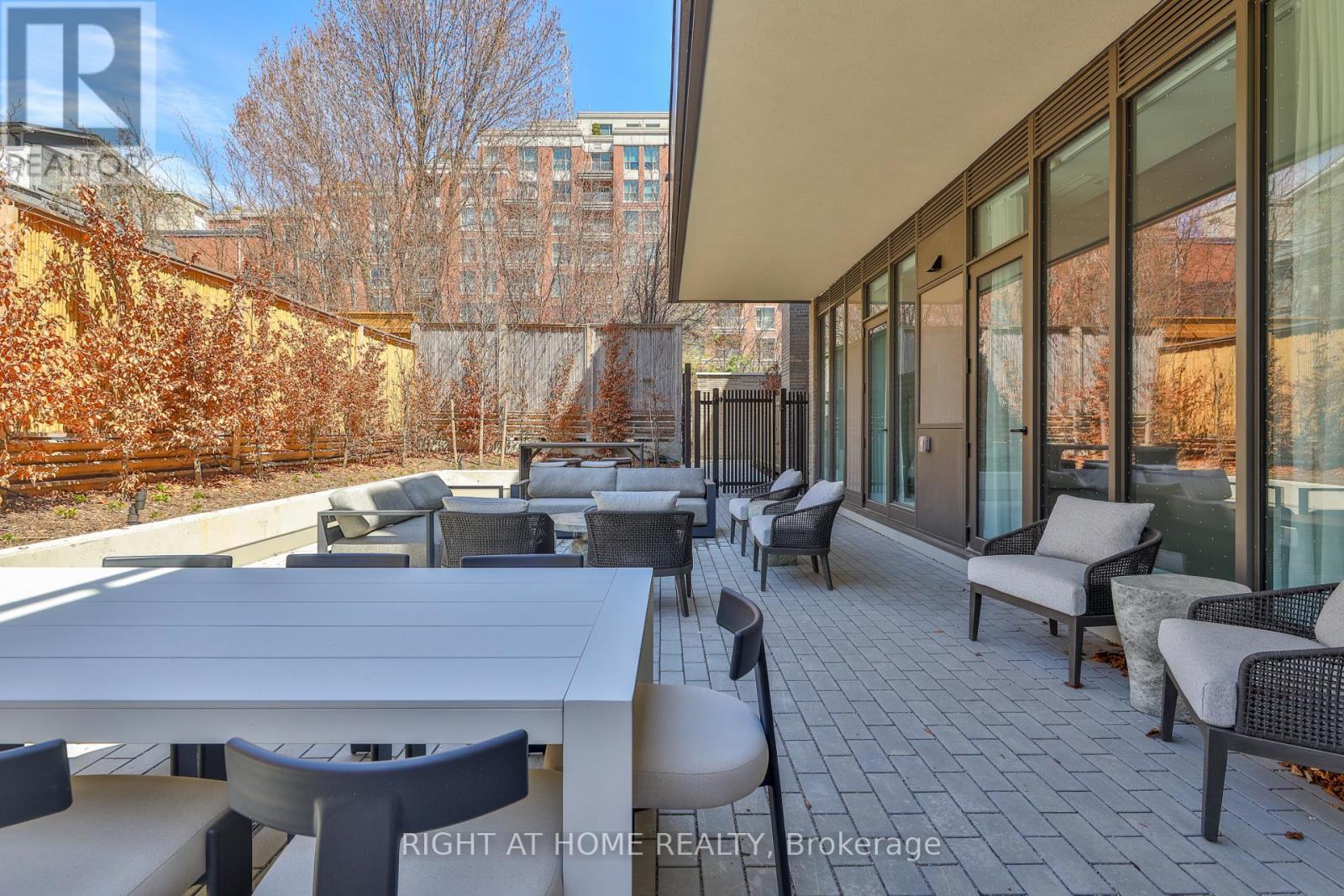 Garden Home 1 - 10 Prince Arthur Avenue, Toronto, Ontario  M5R 1A9 - Photo 14 - C12708350