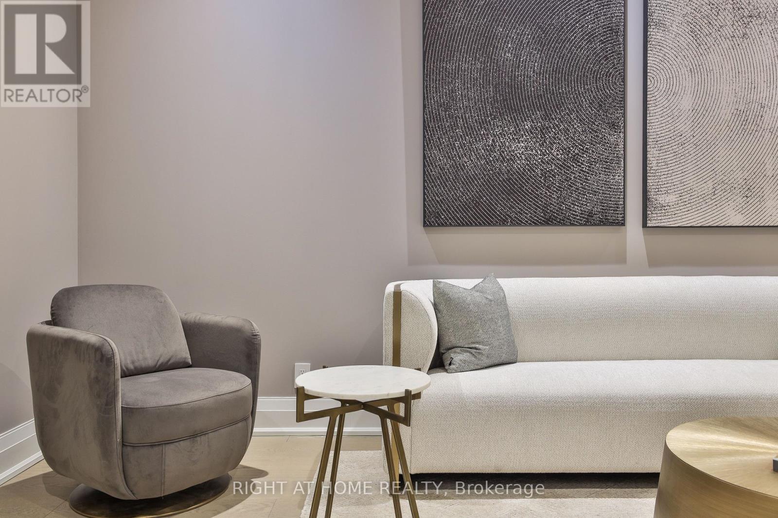 Garden Home 1 - 10 Prince Arthur Avenue, Toronto, Ontario  M5R 1A9 - Photo 31 - C12708350