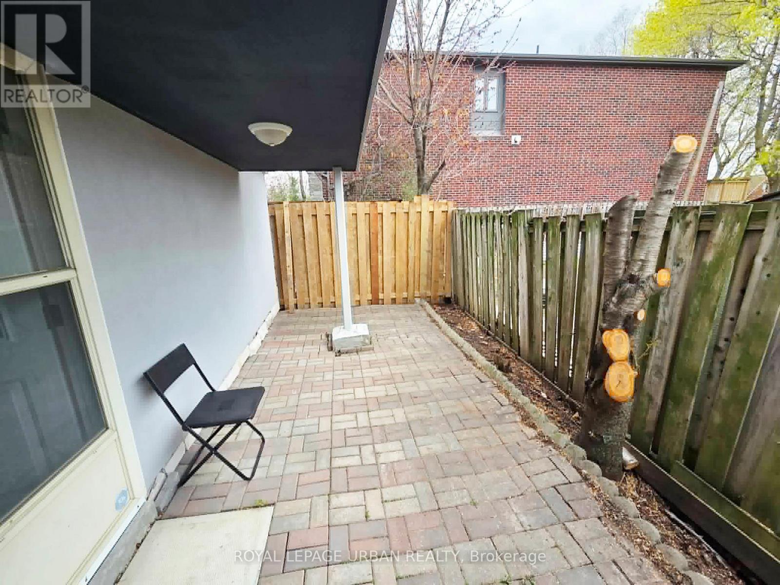 B - 89 Squires Avenue, Toronto, Ontario  M4B 2R8 - Photo 11 - E13071888