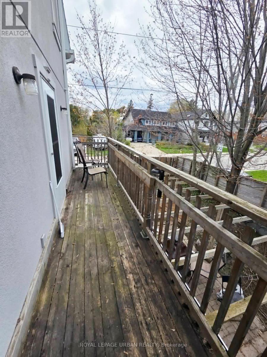 B - 89 Squires Avenue, Toronto, Ontario  M4B 2R8 - Photo 8 - E13071888