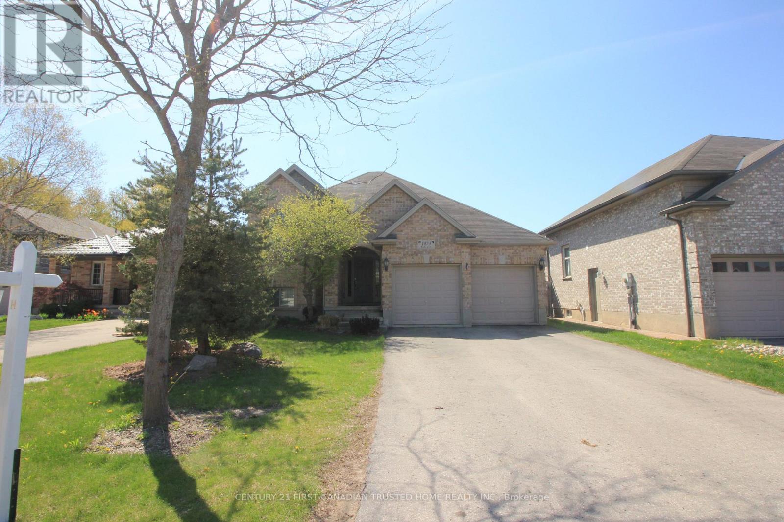 1873 Kyle Court, London North, Ontario  N6G 0A6 - Photo 2 - X13061632