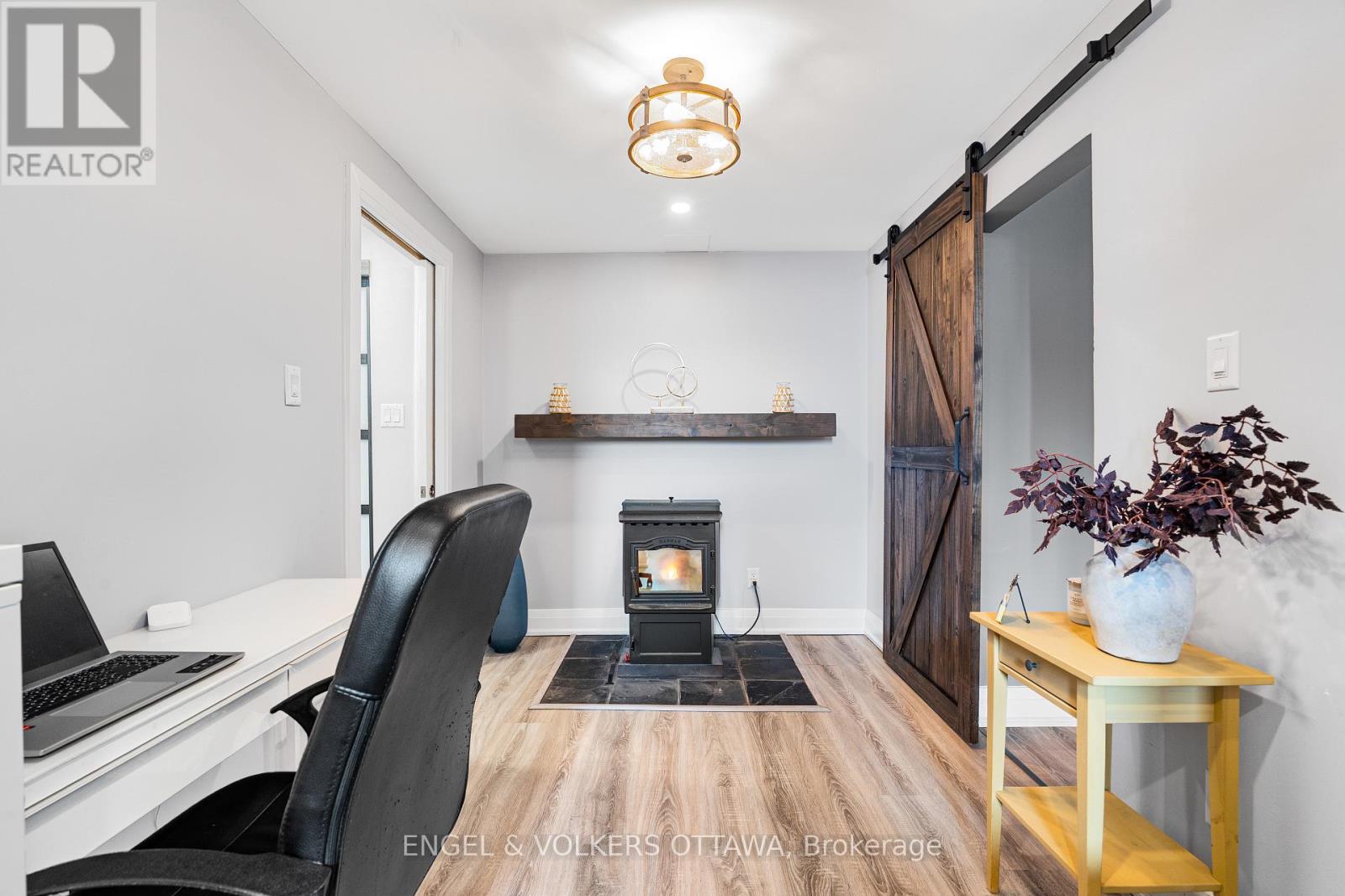 2437 Henri Menard Court, Clarence-Rockland, Ontario  K0A 2A0 - Photo 25 - X12961080