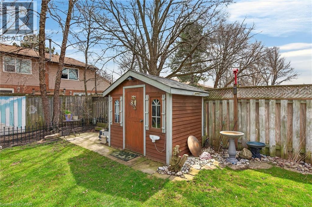 23 Juliebeth Drive, Hamilton, Ontario  L9B 2N6 - Photo 33 - 40826729