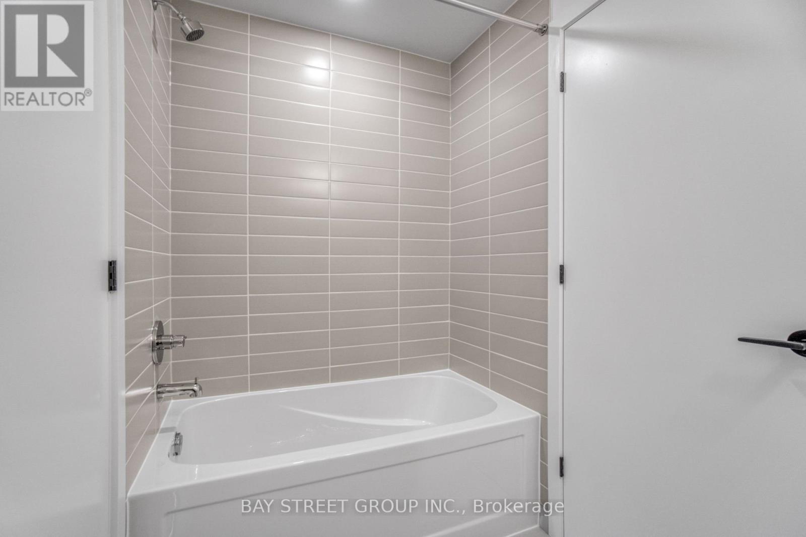 1809 - 335 Wheat Boom Drive, Oakville, Ontario  L6H 7Y1 - Photo 17 - W12838942