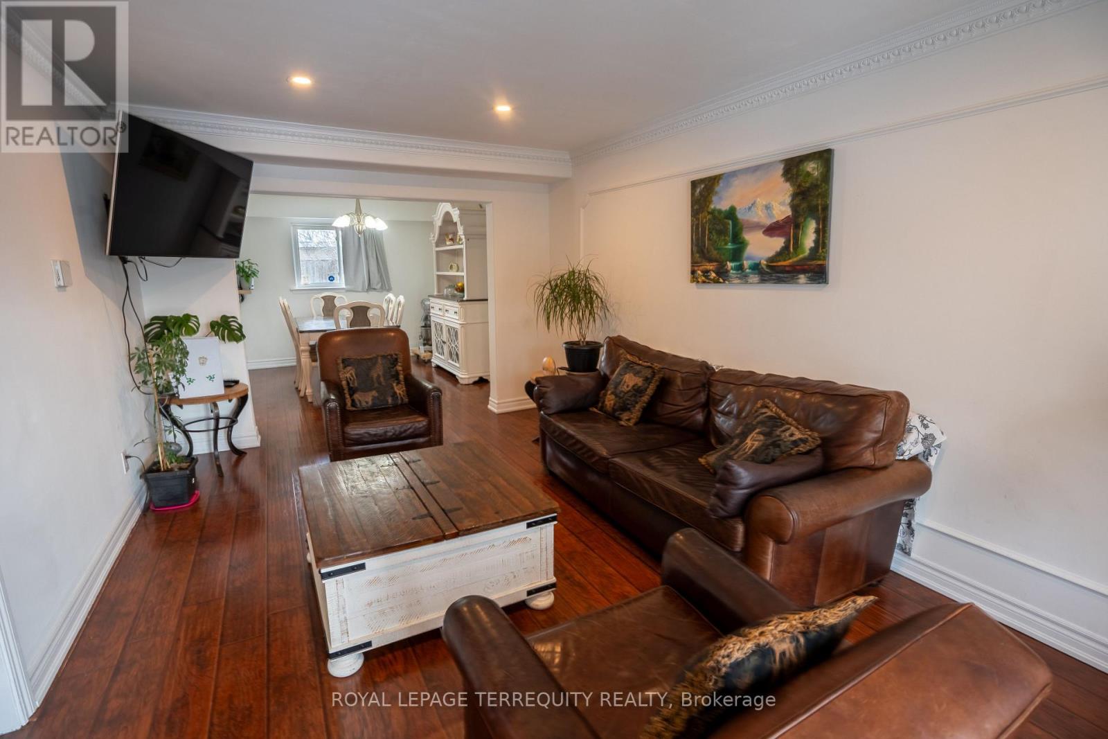 65 Dorset Drive, Brampton, Ontario  L6T 2Y6 - Photo 9 - W12986630