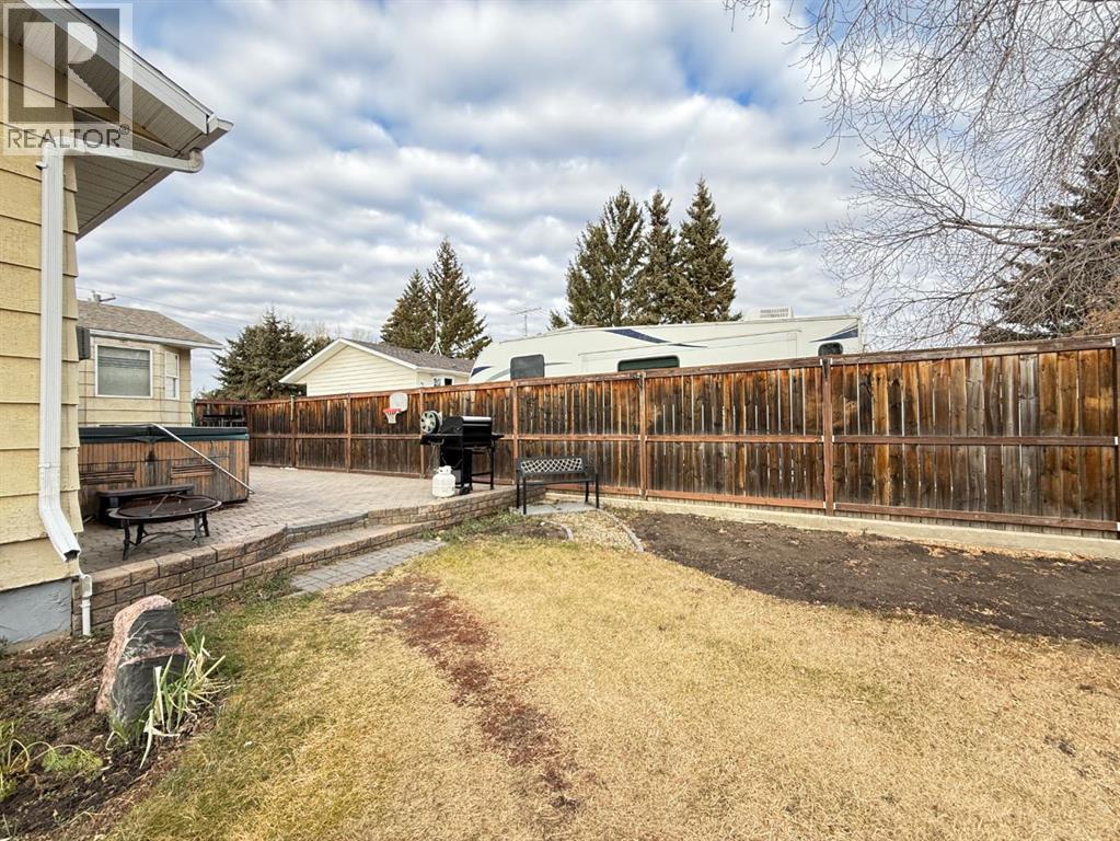 5101 55 Street, Mannville, Alberta  T0B 2W0 - Photo 24 - A2273231