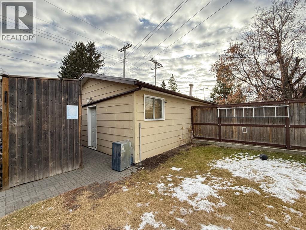 5101 55 Street, Mannville, Alberta  T0B 2W0 - Photo 27 - A2273231