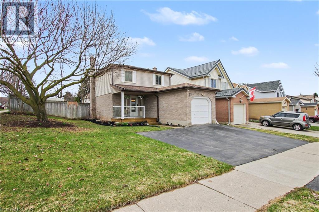7 Wycliffe Place, Kitchener, Ontario  N2M 5J6 - Photo 5 - 40823838