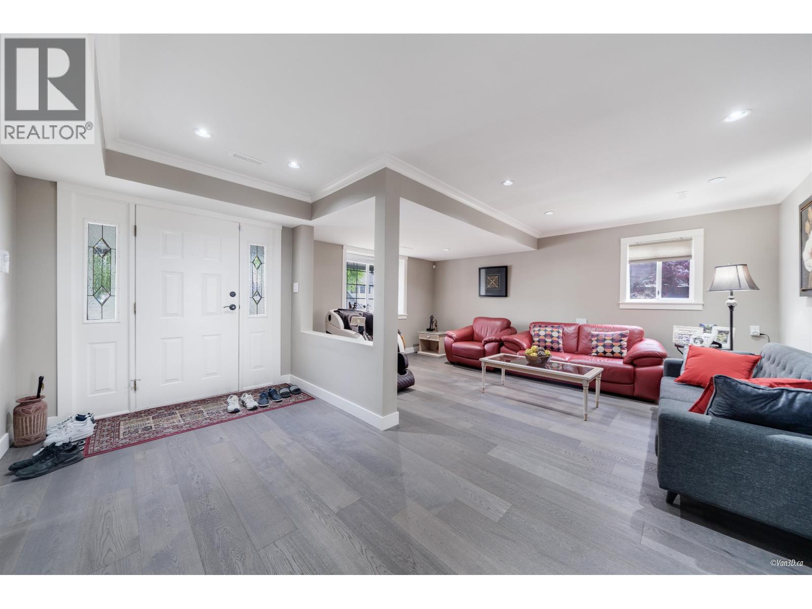 960 Governor Court, Port Coquitlam, British Columbia  V3C 5P4 - Photo 8 - R3118780