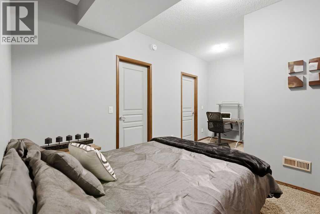 62 Chaparral Valley Grove SE, Calgary, Alberta  T2X 0M4 - Photo 35 - A2284906