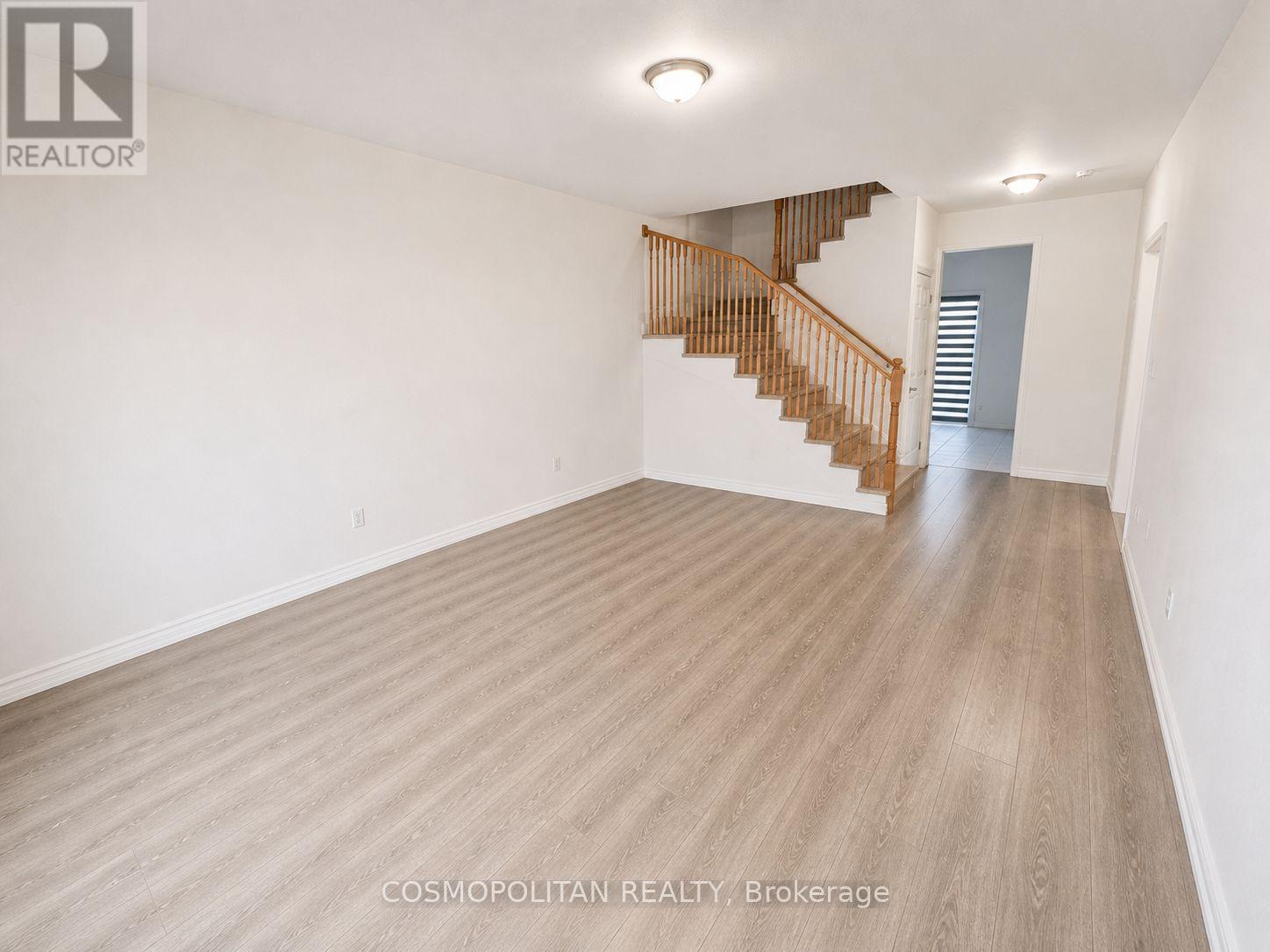 1242 Plato Drive, Fort Erie, Ontario  L2A 0C7 - Photo 8 - X13079252