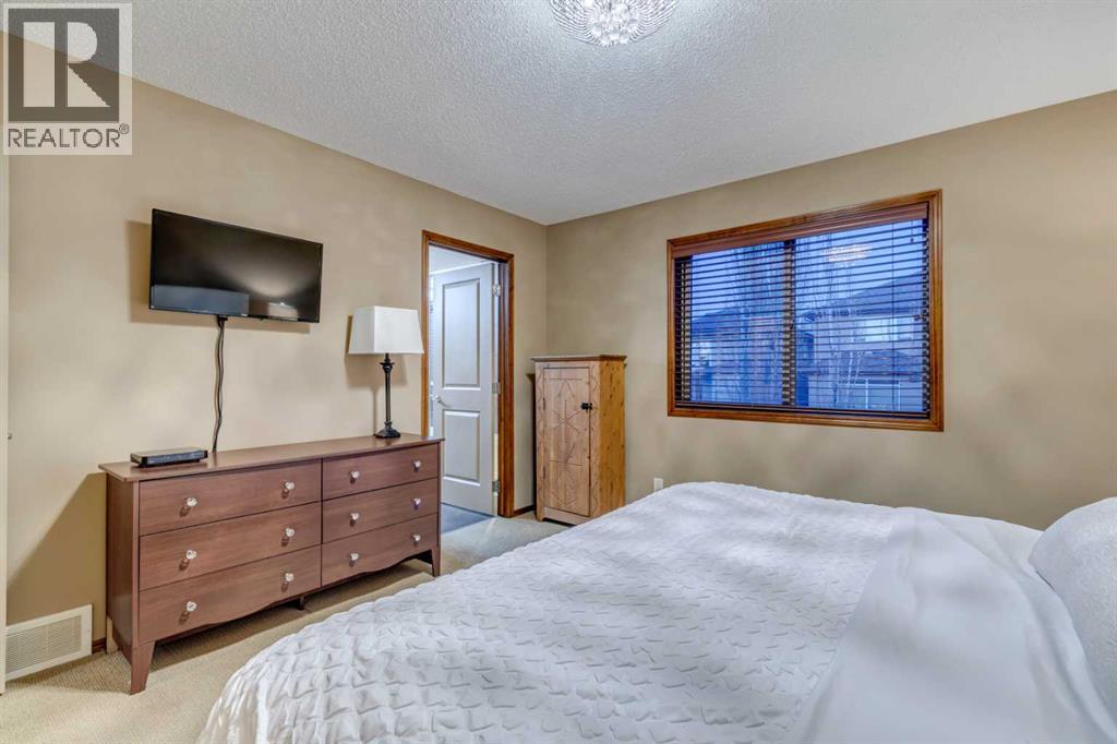 676 Auburn Bay Boulevard Se, Calgary, Alberta  T3M 0H1 - Photo 28 - A2306824