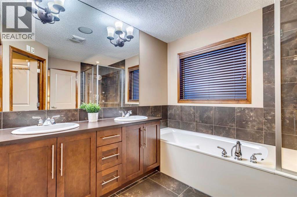 676 Auburn Bay Boulevard Se, Calgary, Alberta  T3M 0H1 - Photo 33 - A2306824