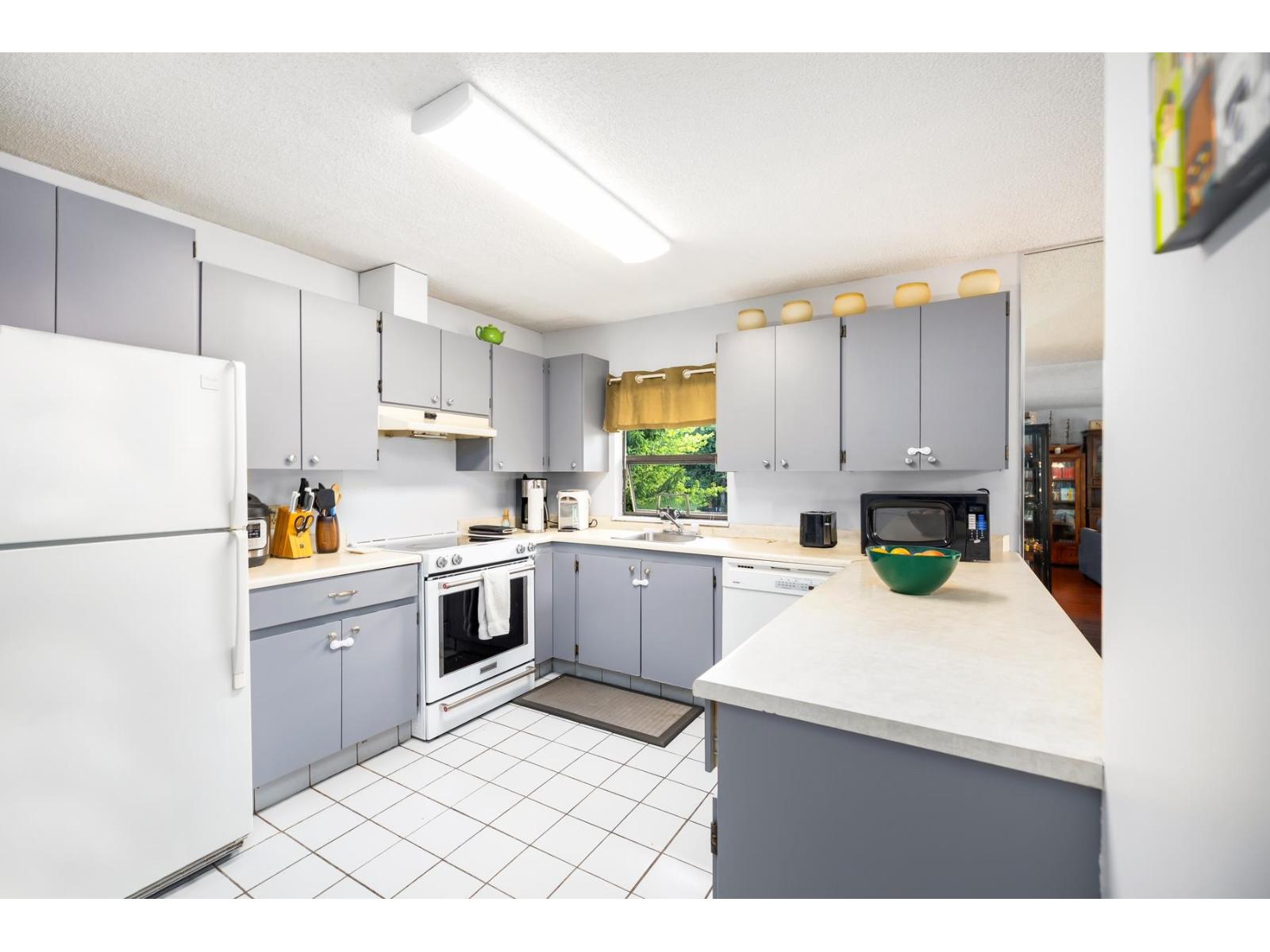201 7064 133b Street, Surrey, British Columbia  V3W 8A4 - Photo 8 - R3118851