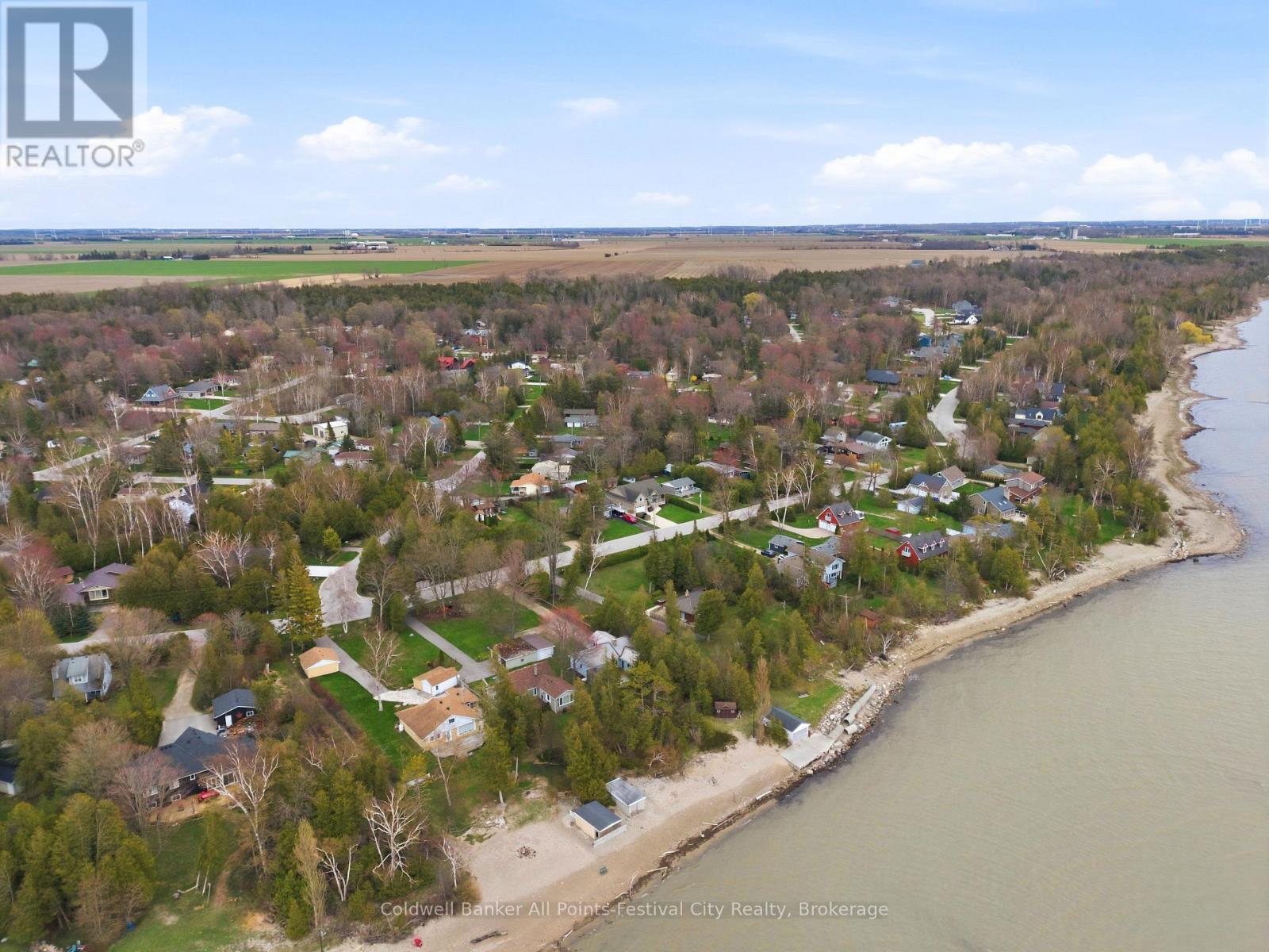 702 Yosacha Place, Huron-Kinloss, Ontario  N2Z 2X3 - Photo 36 - X13078156