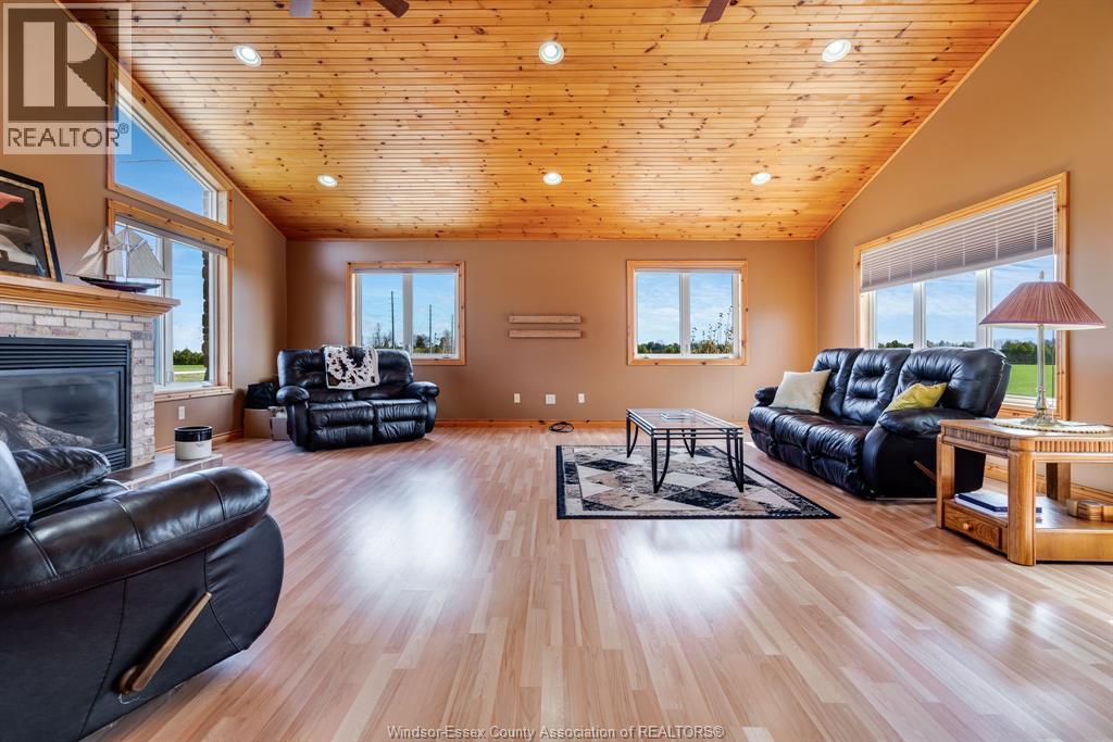 208 Mersea Rd 8, Leamington, Ontario  N8H 3V8 - Photo 5 - 26009998