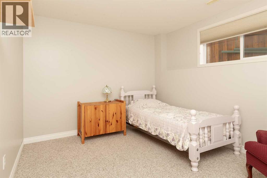 11 Salish Bay W, Lethbridge, Alberta  T1K 7T8 - Photo 22 - A2307626