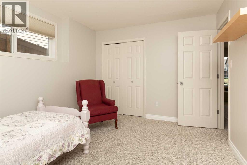 11 Salish Bay W, Lethbridge, Alberta  T1K 7T8 - Photo 23 - A2307626