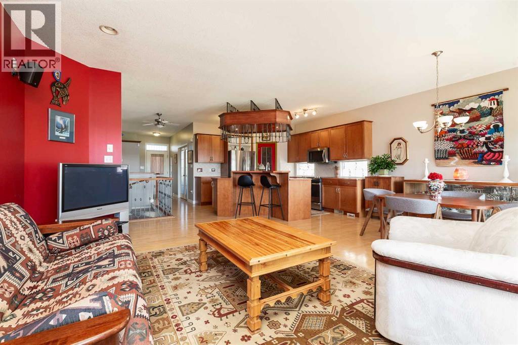 11 Salish Bay W, Lethbridge, Alberta  T1K 7T8 - Photo 9 - A2307626