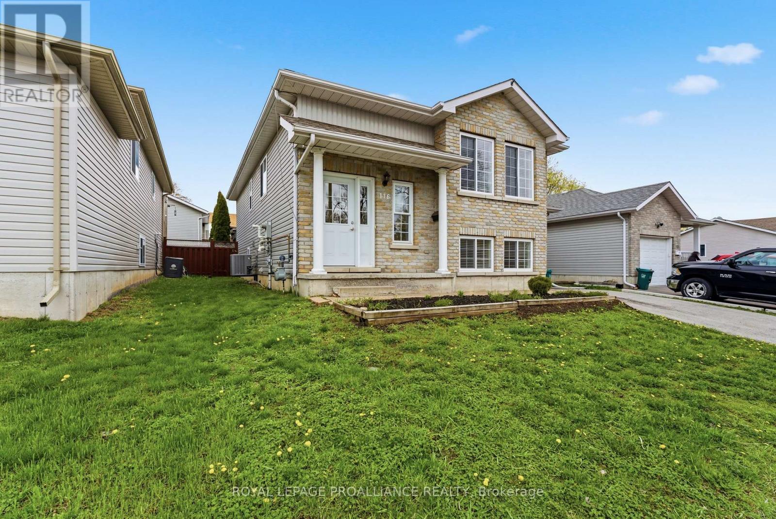 116 Pine Street, Belleville, Ontario  K8N 0A4 - Photo 3 - X13078980