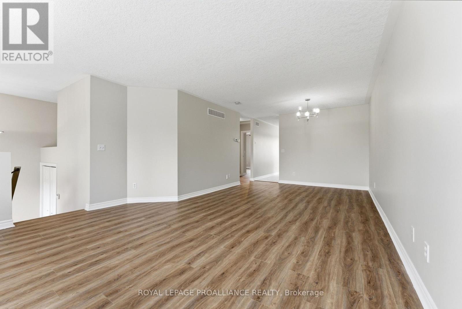 116 Pine Street, Belleville, Ontario  K8N 0A4 - Photo 5 - X13078980