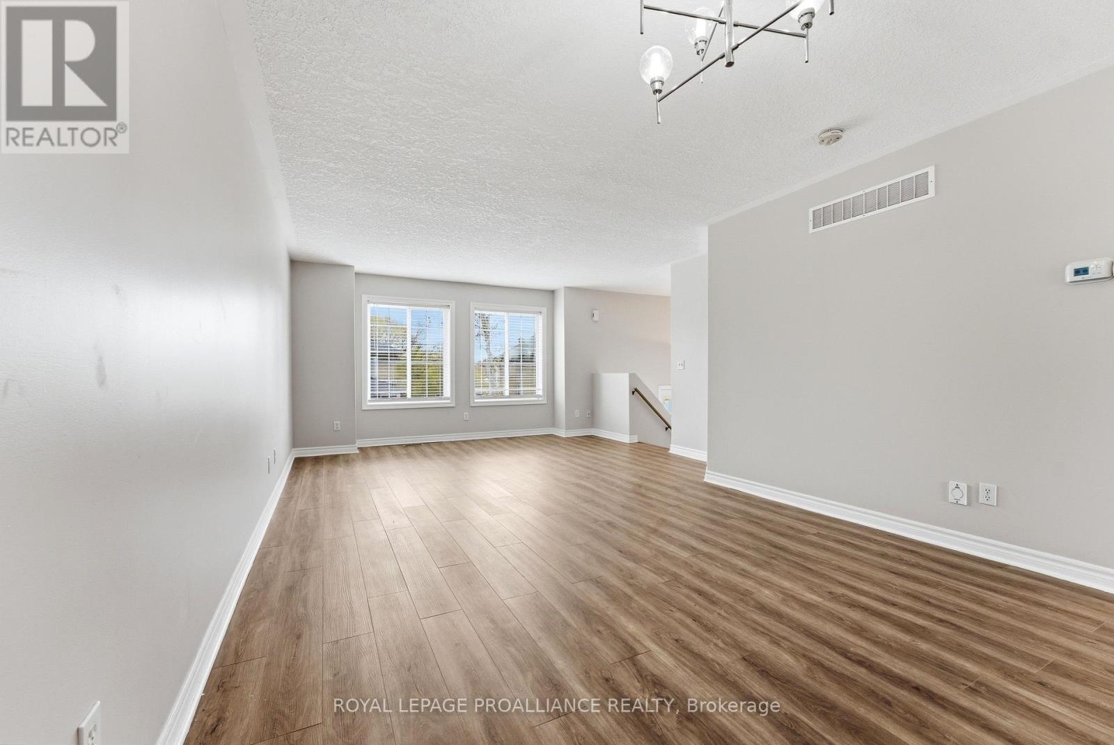 116 Pine Street, Belleville, Ontario  K8N 0A4 - Photo 6 - X13078980