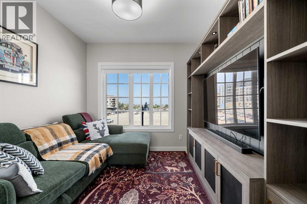 8161 8 Avenue, Calgary, Alberta  T3H 6H9 - Photo 25 - A2287574