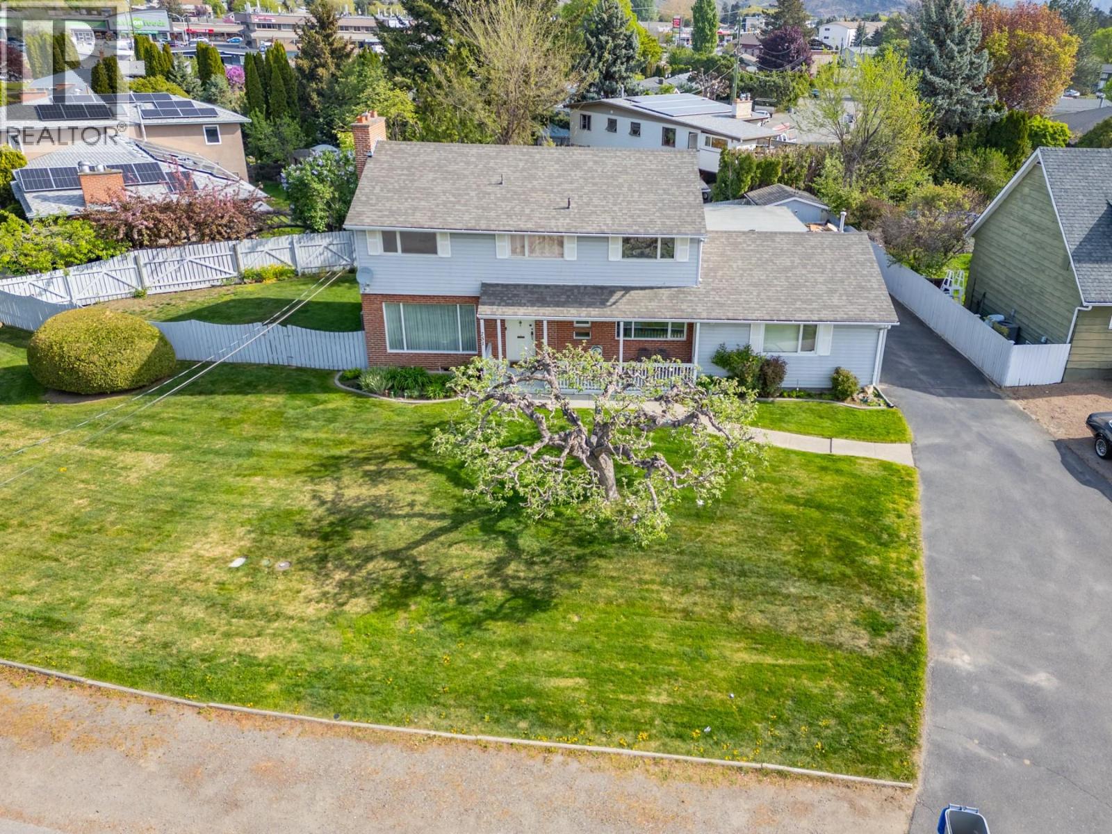 751 Ridgeview Terrace, Kamloops, British Columbia  V2B 4G8 - Photo 45 - 10385911