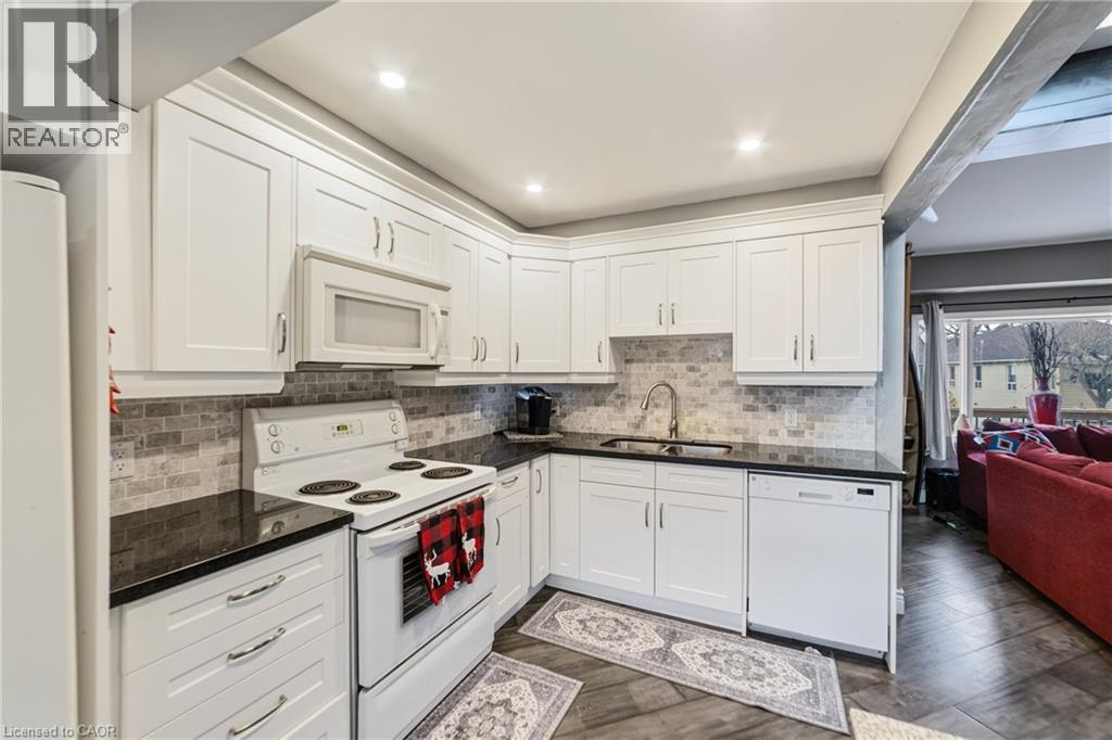 18 Westmoreland Lane, Haldimand, Ontario  N1A 2W1 - Photo 13 - 40825975