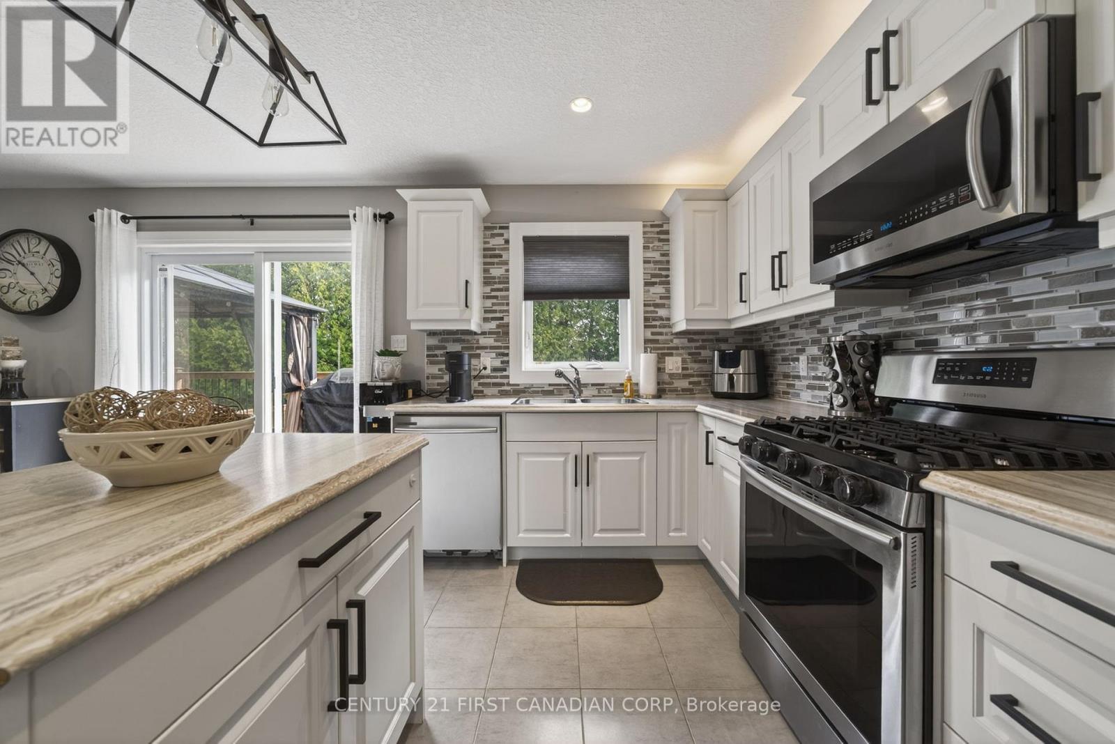 62 Abbott Street, Strathroy-Caradoc, Ontario  N7G 0B7 - Photo 17 - X13079218