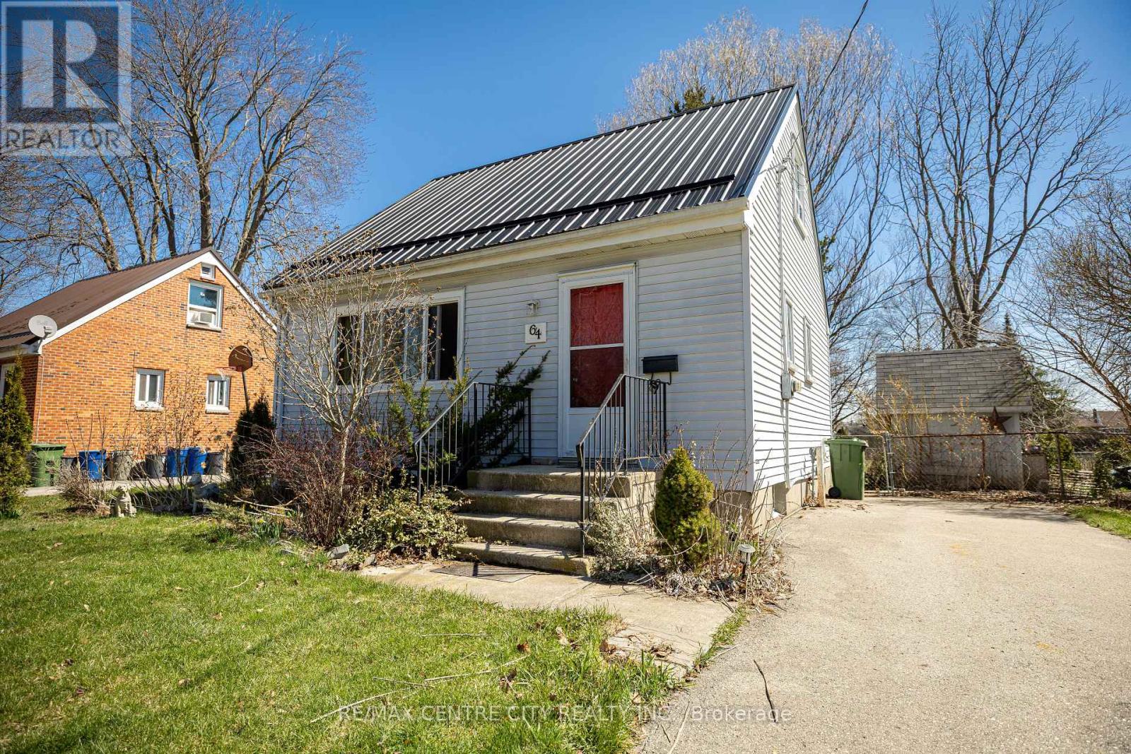 64 Dunkirk Drive, St. Thomas, Ontario  N5R 1S3 - Photo 4 - X13079310