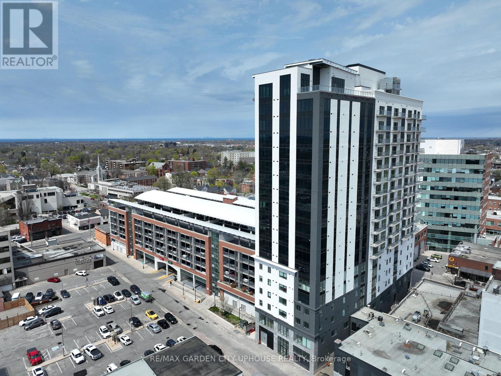 901 - 57 Carlisle Street, St. Catharines, Ontario  L2R 7N6 - Photo 1 - X12881330