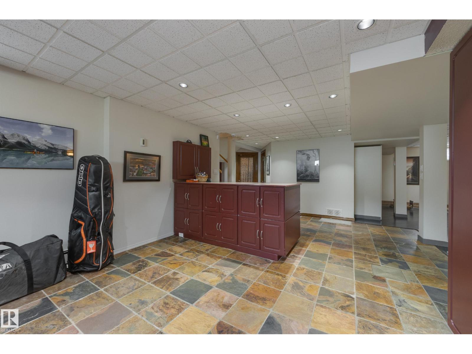 9503 77 St NW, Edmonton, Alberta  T6C 2M8 - Photo 31 - E4485598