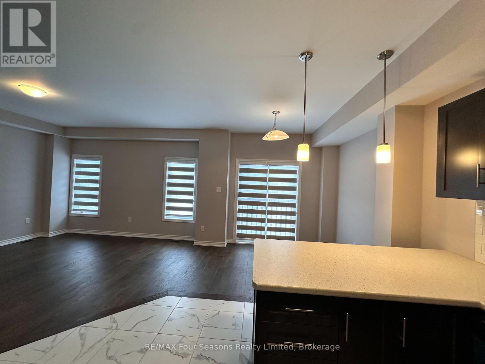 138 Rosie Street, Blue Mountains, Ontario  N0H 1J0 - Photo 10 - X13079062