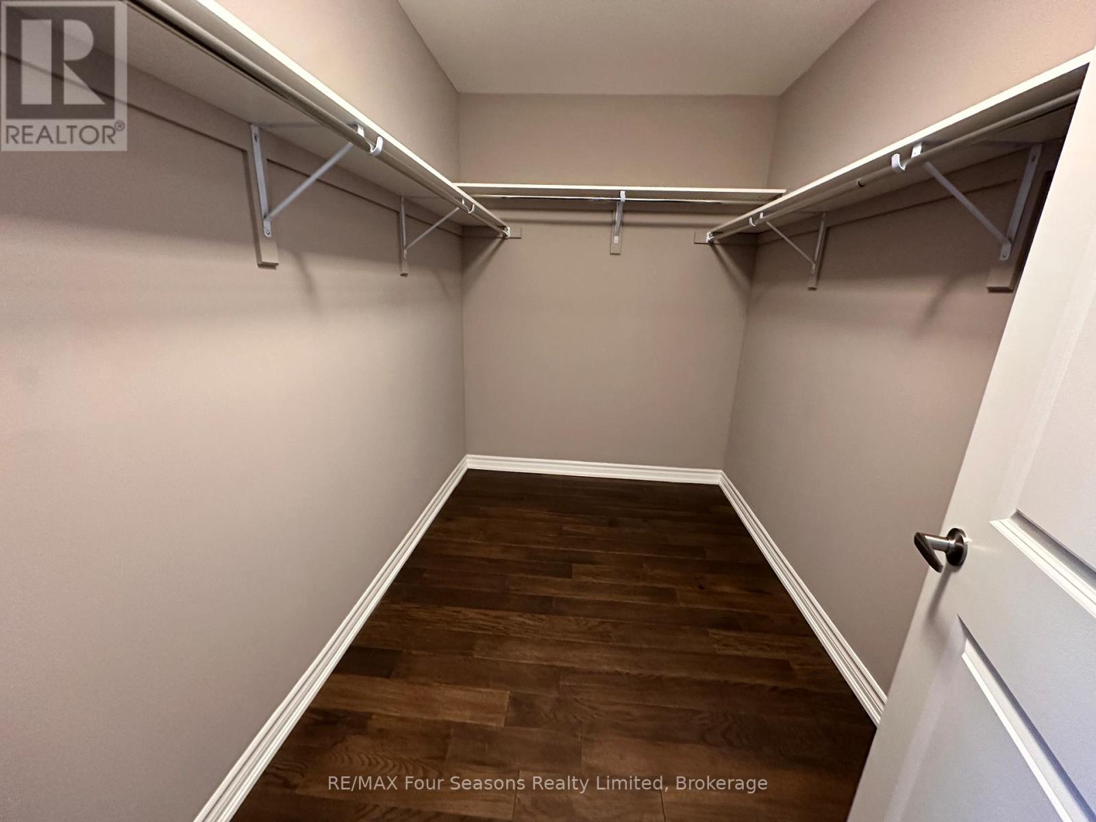 138 Rosie Street, Blue Mountains, Ontario  N0H 1J0 - Photo 20 - X13079062