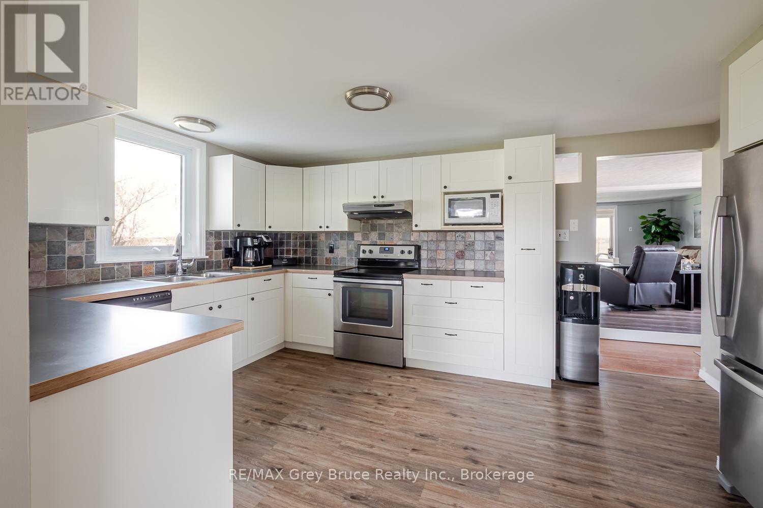 158 Red Bay Road, South Bruce Peninsula, Ontario  N0H 2T0 - Photo 8 - X13079140