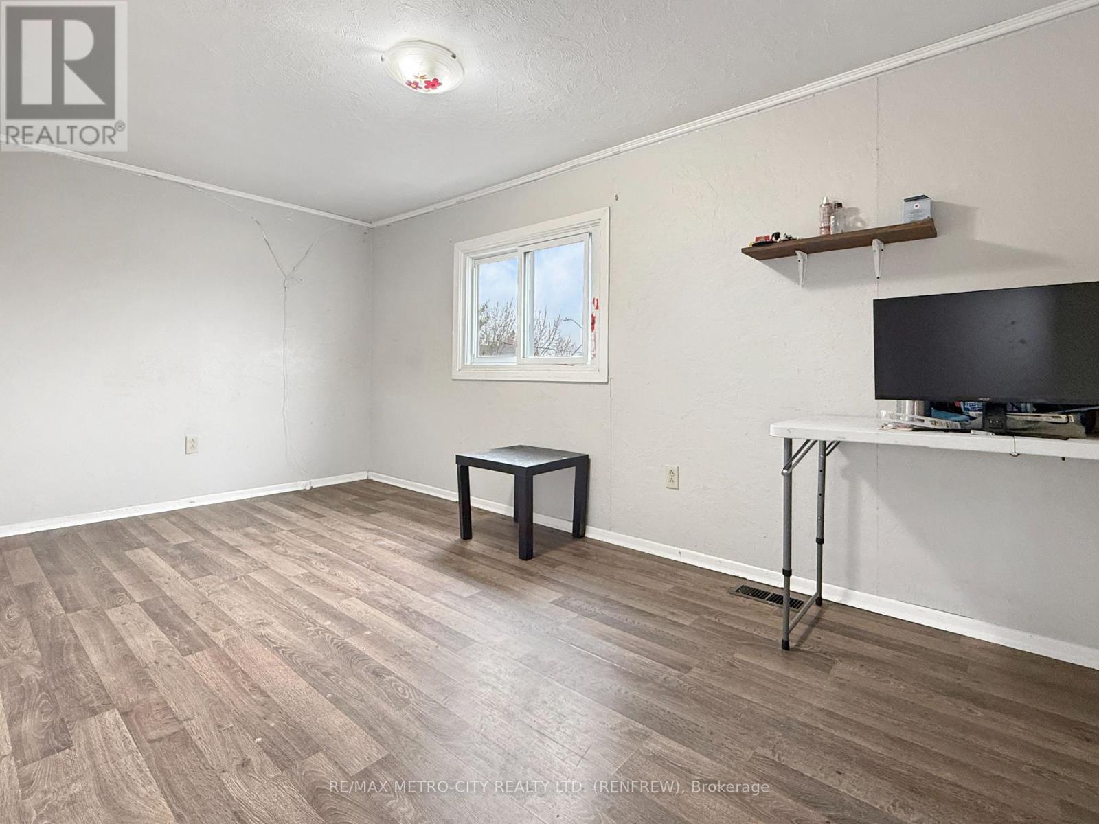 467 Dominion Street, Renfrew, Ontario  K7V 1H5 - Photo 16 - X13079086
