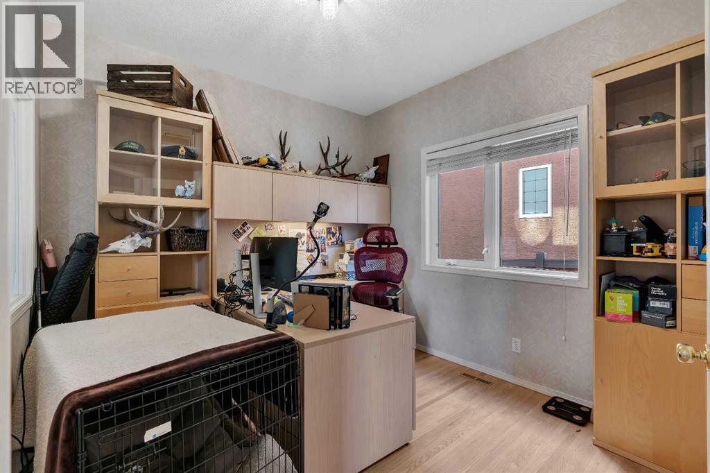 37 Mt Yamnuska Place Se, Calgary, Alberta  T2Z 2Z6 - Photo 22 - A2306133