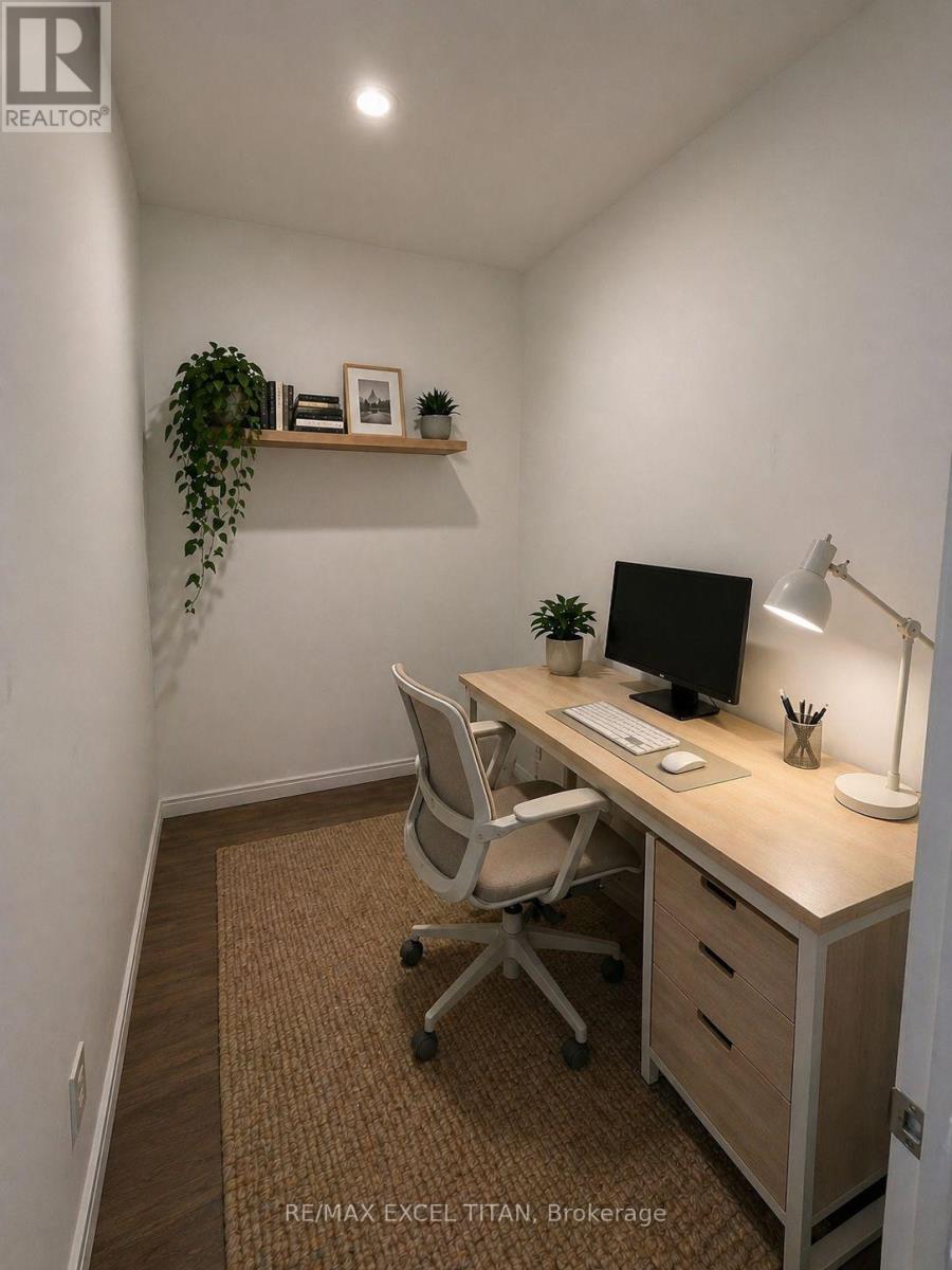 197 Yonge Street, Toronto, Ontario  M5B 0C1 - Photo 4 - C13078978