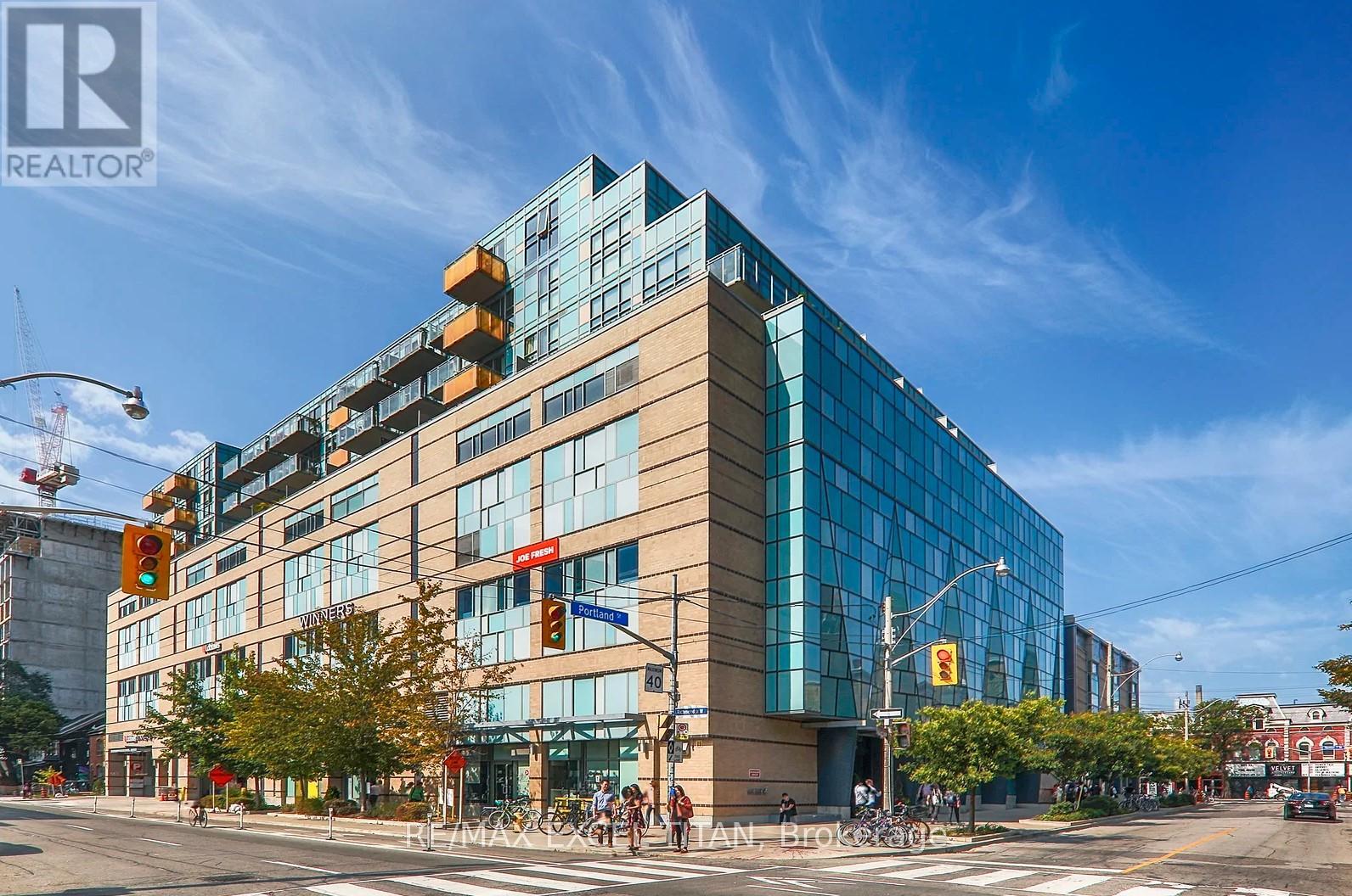 417 - 156 PORTLAND STREET, Toronto, Ontario