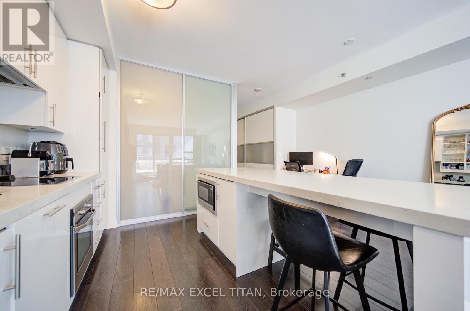 417 - 156 Portland Street, Toronto, Ontario  M5V 0G1 - Photo 14 - C13079052