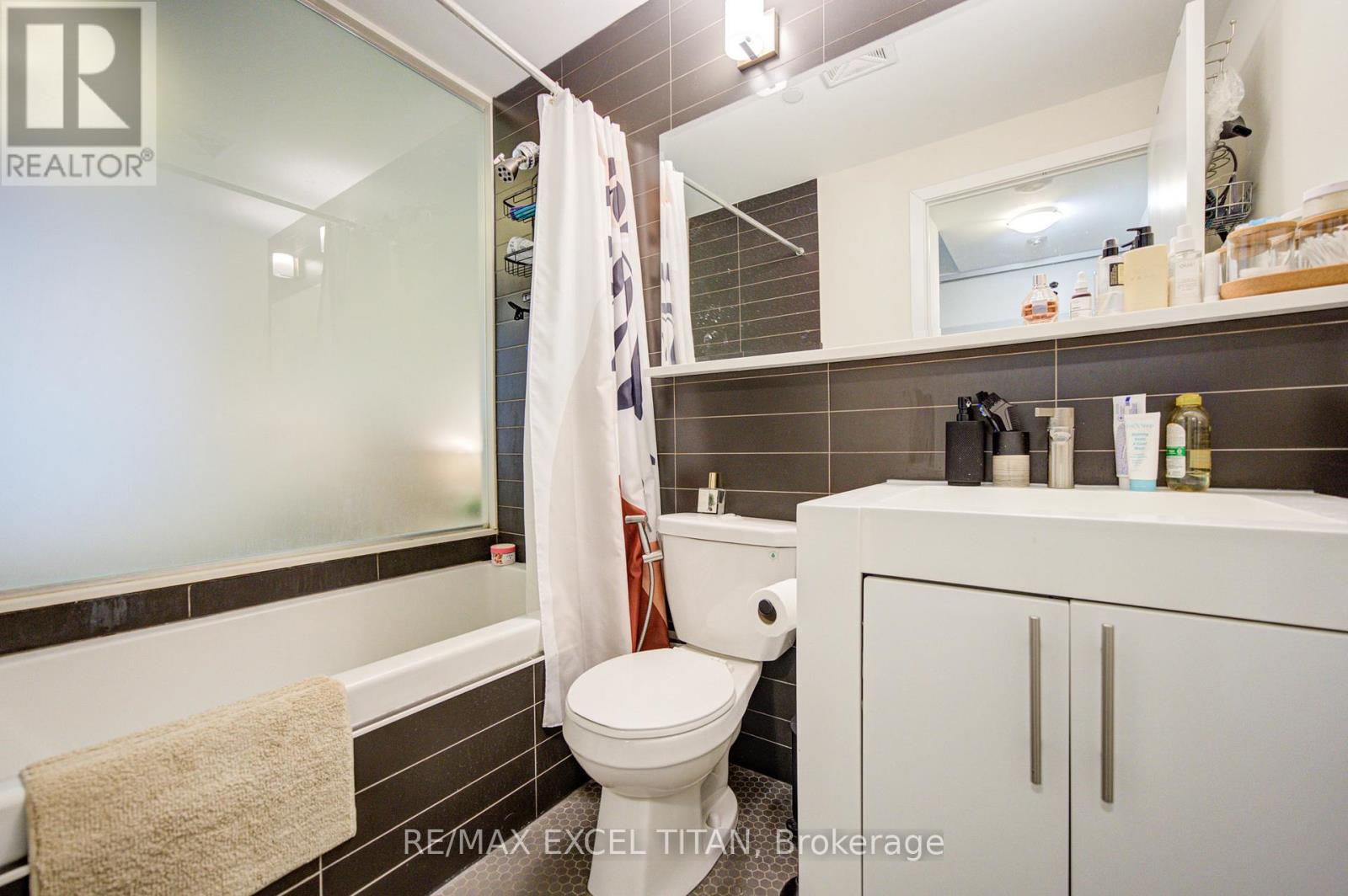 417 - 156 Portland Street, Toronto, Ontario  M5V 0G1 - Photo 29 - C13079052