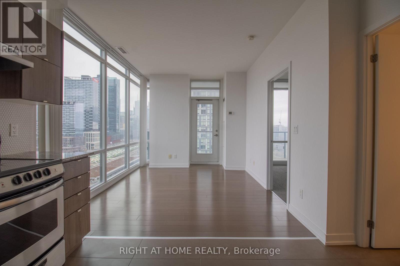 1504 - 170 Fort York Boulevard, Toronto, Ontario  M5V 0E6 - Photo 11 - C13079148