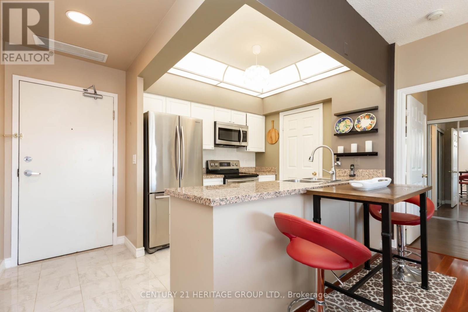 405 - 211 Randolph Road, Toronto, Ontario  M4G 4H1 - Photo 15 - C13079180