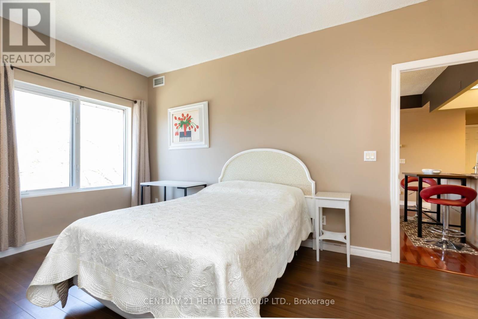 405 - 211 Randolph Road, Toronto, Ontario  M4G 4H1 - Photo 25 - C13079180