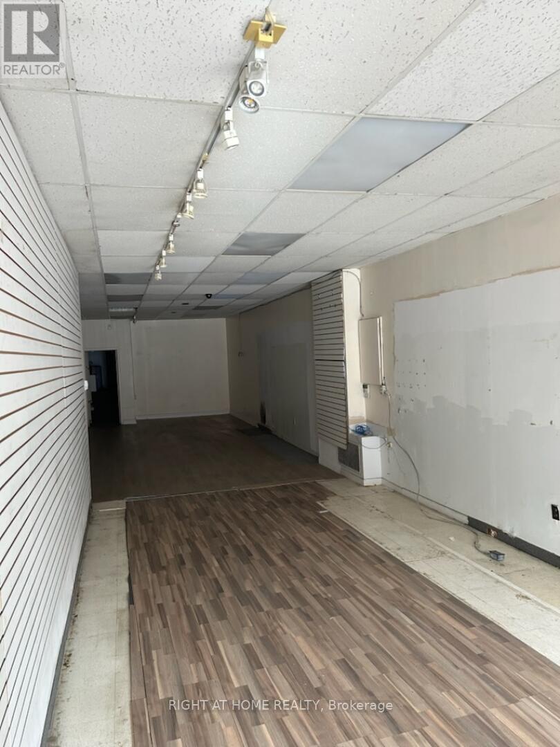 654 Bloor Street W, Toronto, Ontario  M6G 1K9 - Photo 3 - C13079194