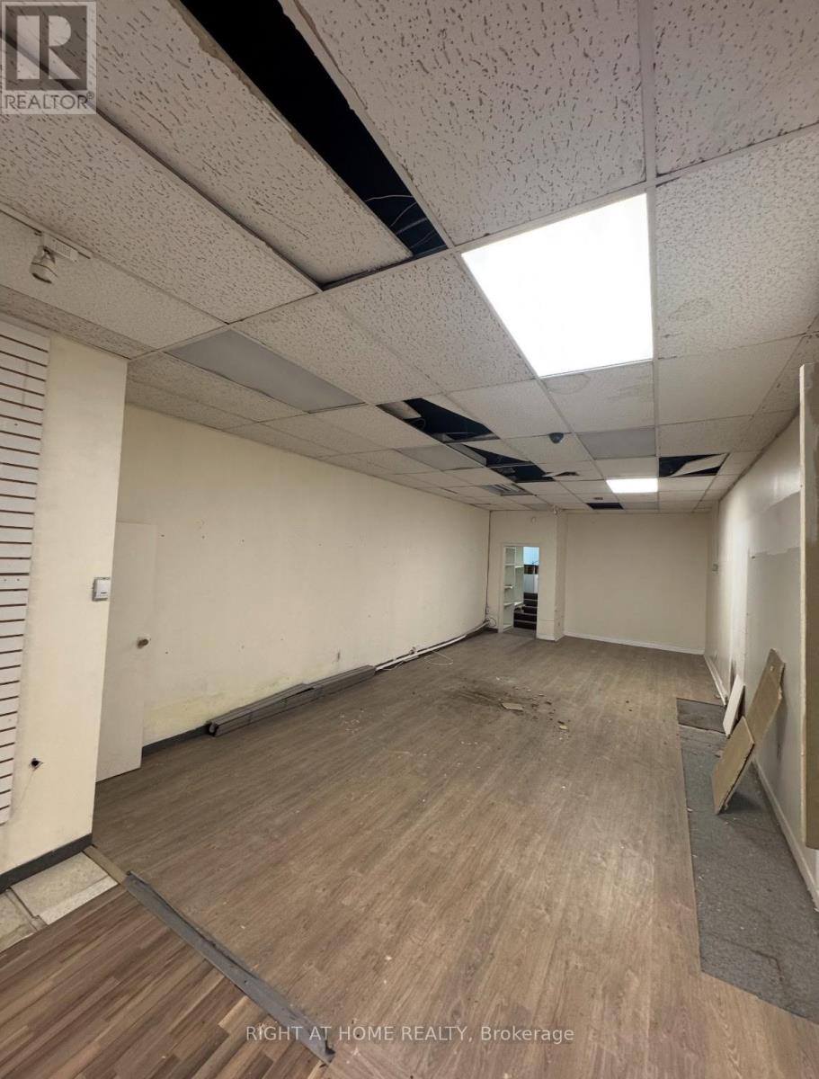 654 Bloor Street W, Toronto, Ontario  M6G 1K9 - Photo 4 - C13079194