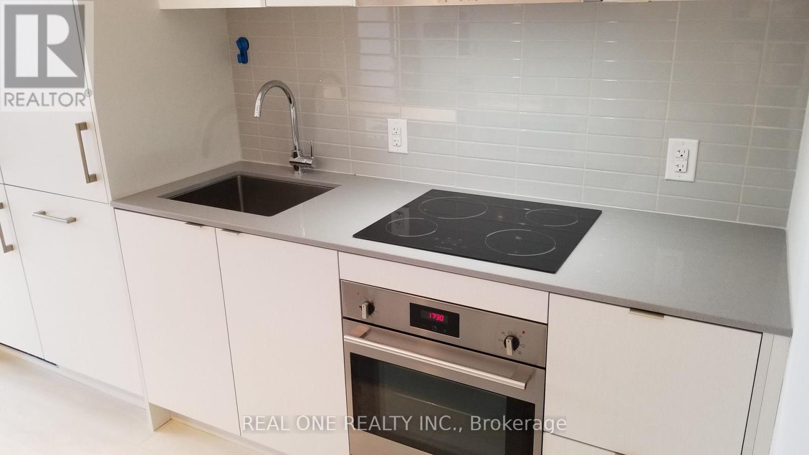 2108 - 88 Harbour Street, Toronto, Ontario  M5J 0C3 - Photo 9 - C13079280