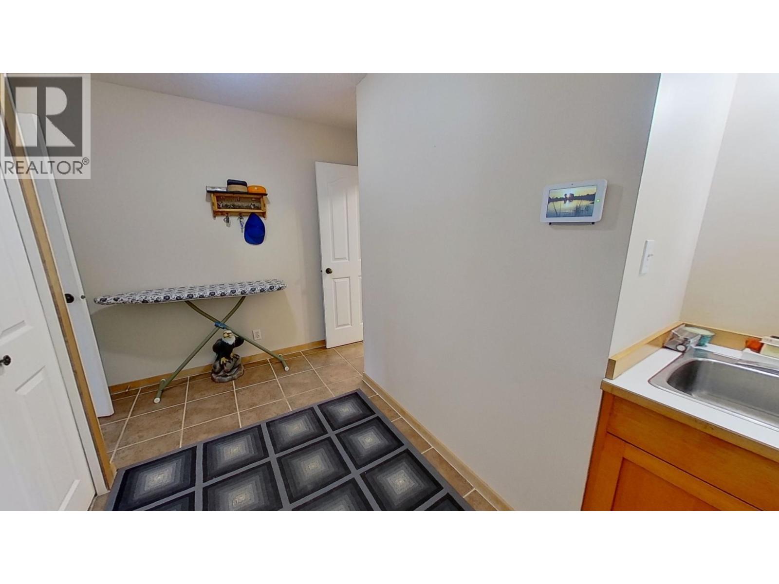 13514 Robin Road, Charlie Lake, British Columbia  V0C 1H0 - Photo 22 - R3118841